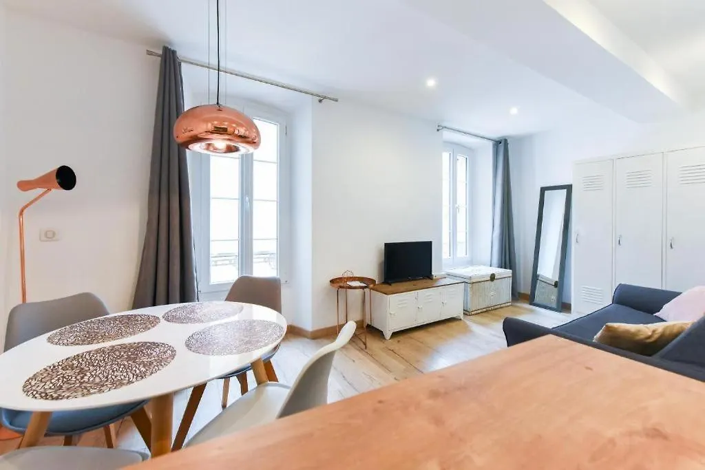 Le Nid Du Suquet Une Escapade Ideale Pour Couples, Pres Commerces, Palais Et Plages Cannes
